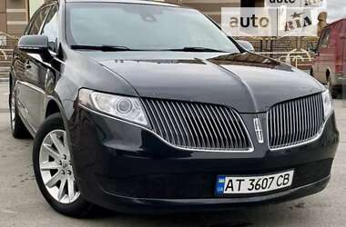 Внедорожник / Кроссовер Lincoln MKT 2015 в Сумах