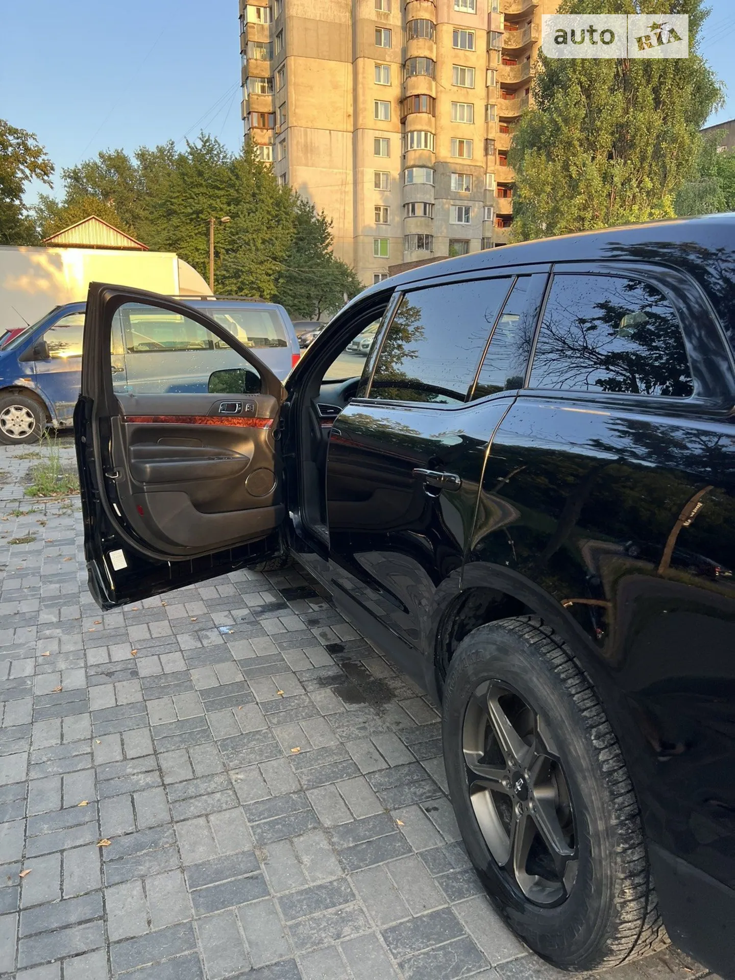 2018 Lincoln MKT - мініатюра 5