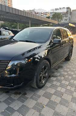 Lincoln MKT 2018