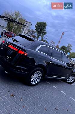 Внедорожник / Кроссовер Lincoln MKT 2016 в Житомире