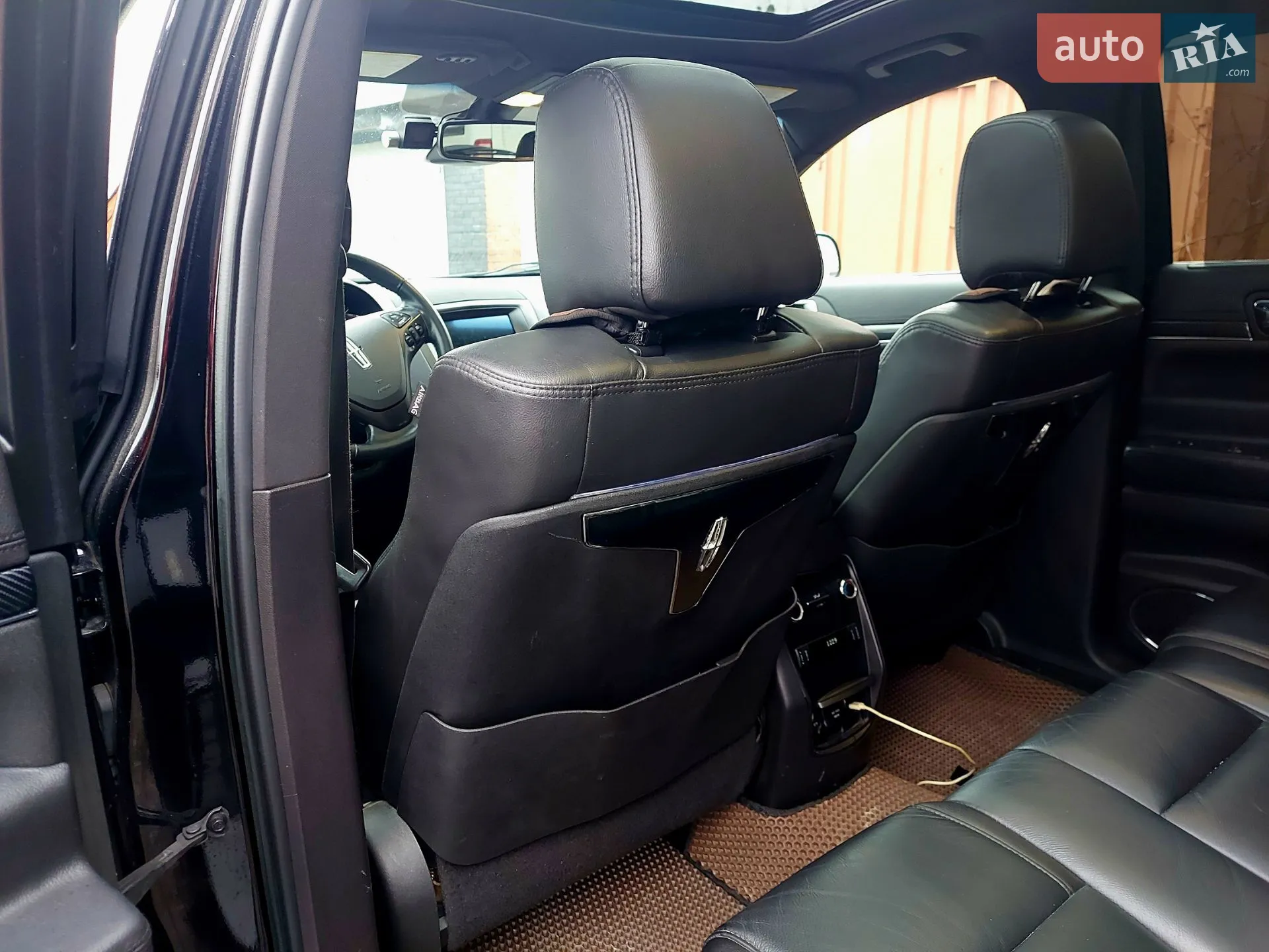 2017 Lincoln MKT - мініатюра 48