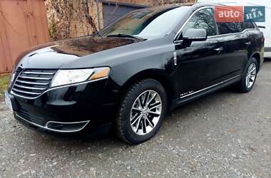 Внедорожник / Кроссовер Lincoln MKT 2017 в 