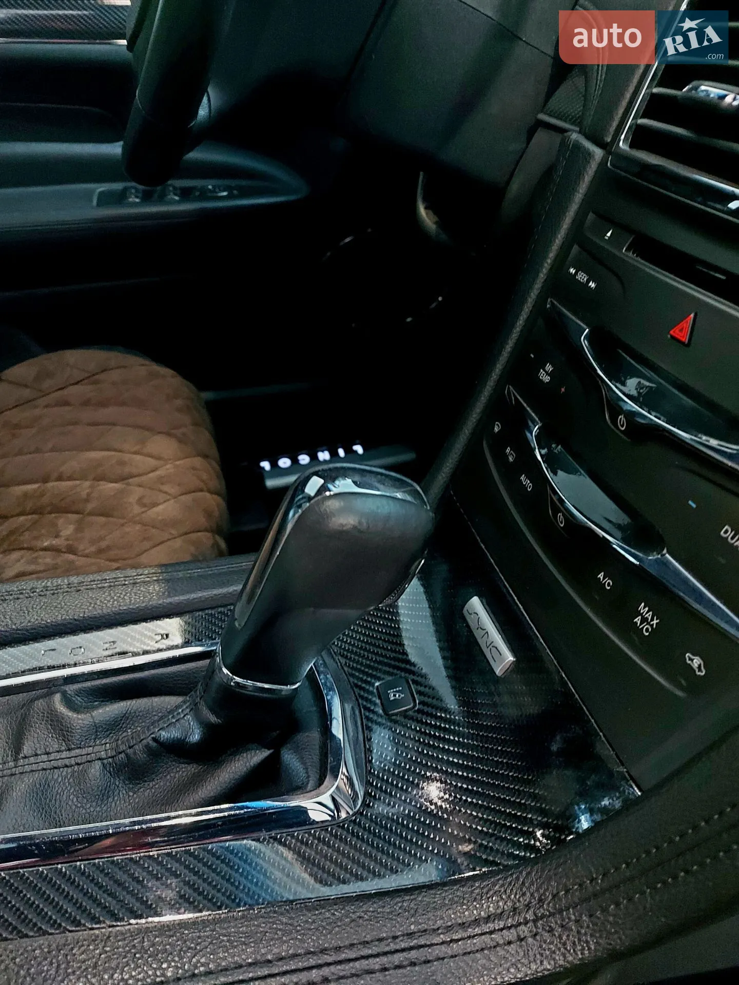 2017 Lincoln MKT - мініатюра 106