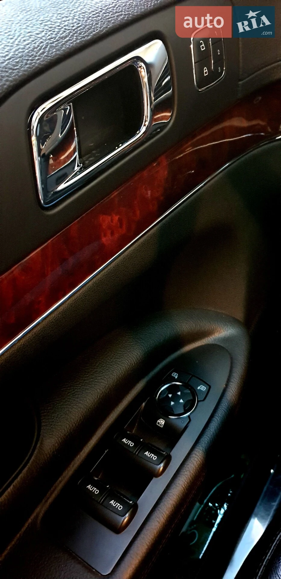 2018 Lincoln MKT - мініатюра 21