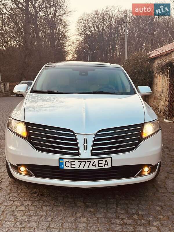 Внедорожник / Кроссовер Lincoln MKT 2018 в Черновцах