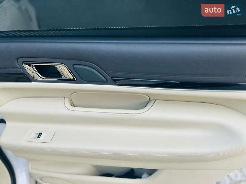 Внедорожник / Кроссовер Lincoln MKT 2018 в Черновцах
