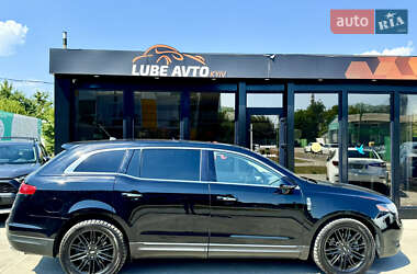 Внедорожник / Кроссовер Lincoln MKT 2016 в Киеве