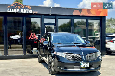 Внедорожник / Кроссовер Lincoln MKT 2016 в Киеве
