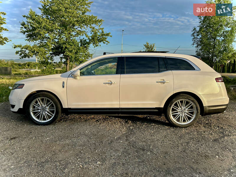Внедорожник / Кроссовер Lincoln MKT 2018 в Черновцах