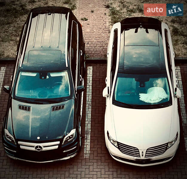 Внедорожник / Кроссовер Lincoln MKT 2018 в Черновцах