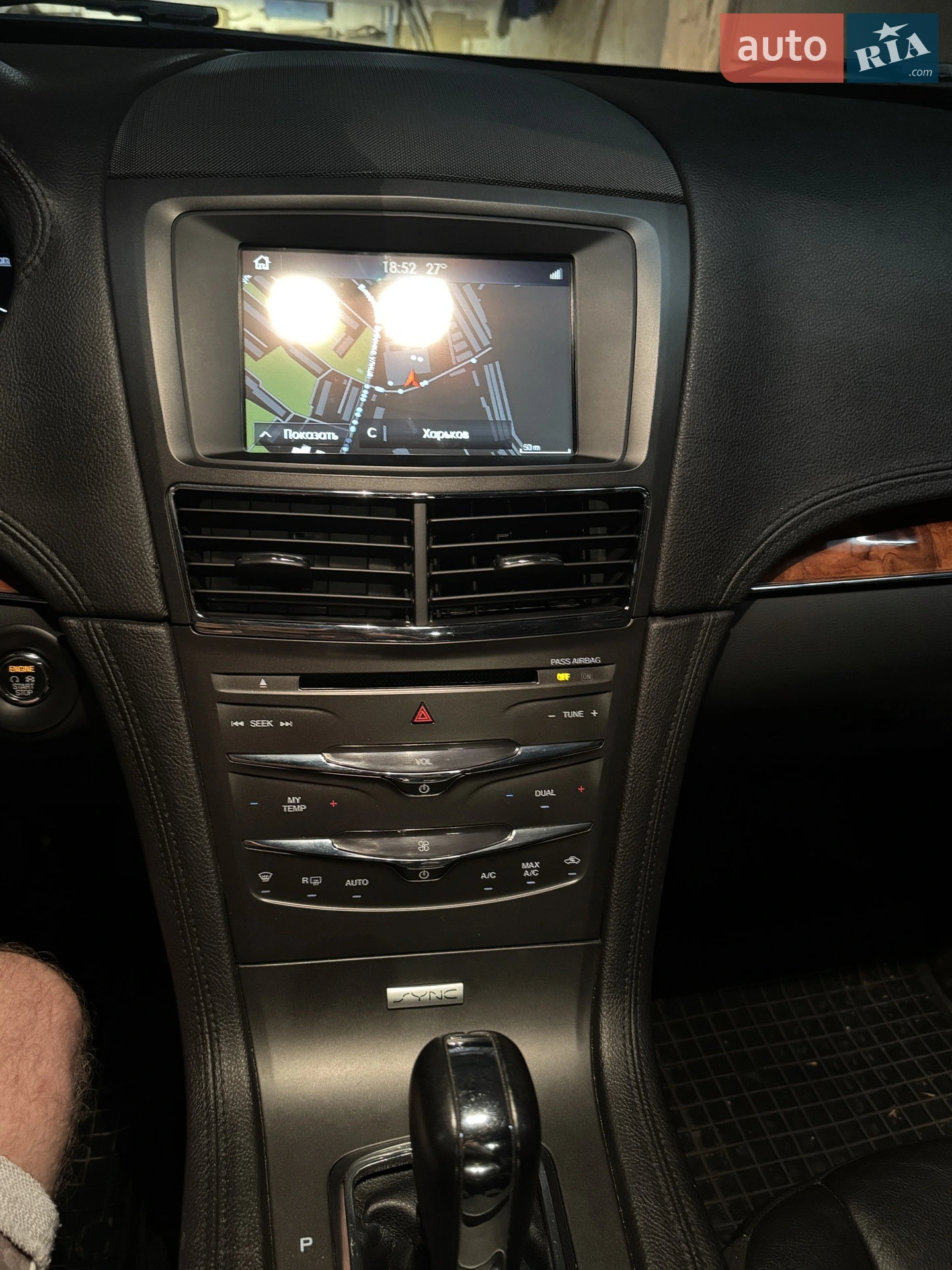 2017 Lincoln MKT - мініатюра 9