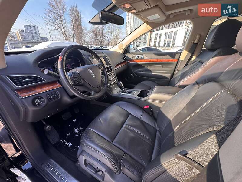 Внедорожник / Кроссовер Lincoln MKT 2016 в Киеве фото 21 Внедорожник / Кроссовер Lincoln MKT 2016 в Киеве