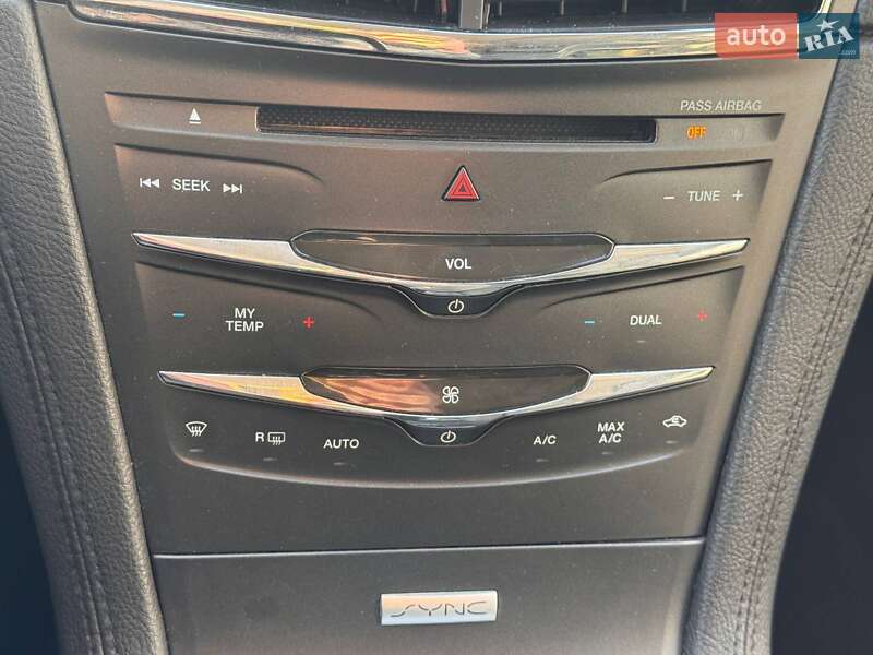 Внедорожник / Кроссовер Lincoln MKT 2016 в Киеве фото 26 Внедорожник / Кроссовер Lincoln MKT 2016 в Киеве