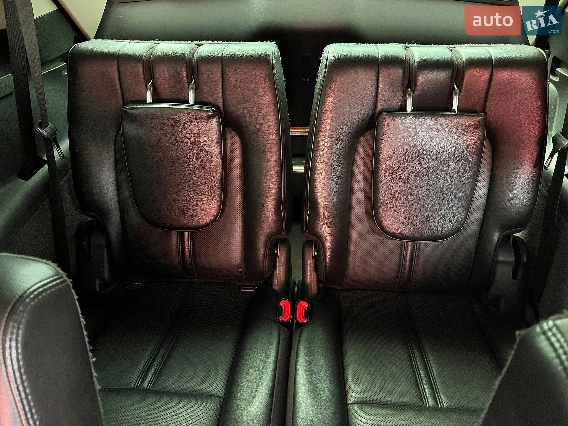2012 Lincoln MKT - мініатюра 11