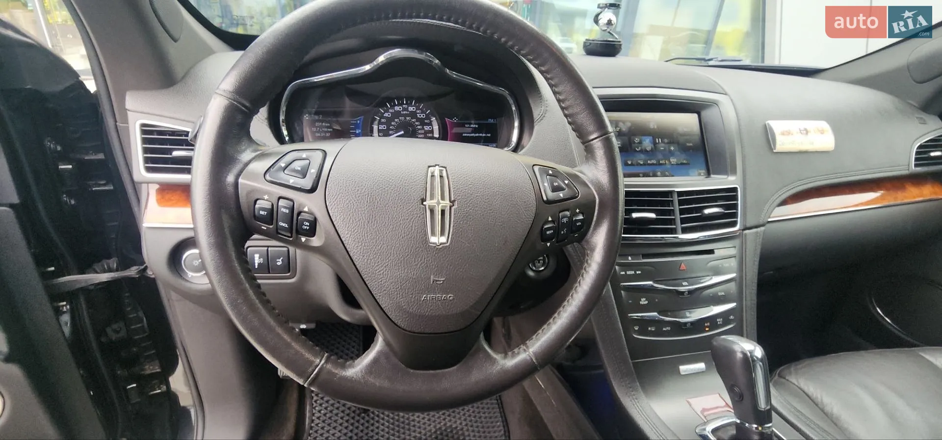 2015 Lincoln MKT - мініатюра 22