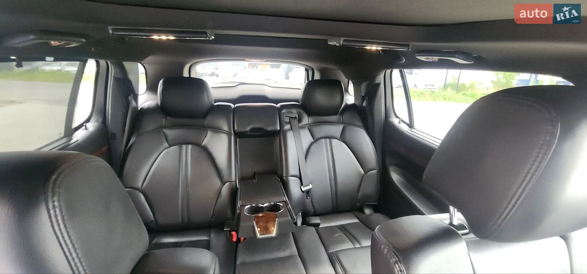 2015 Lincoln MKT - мініатюра 35