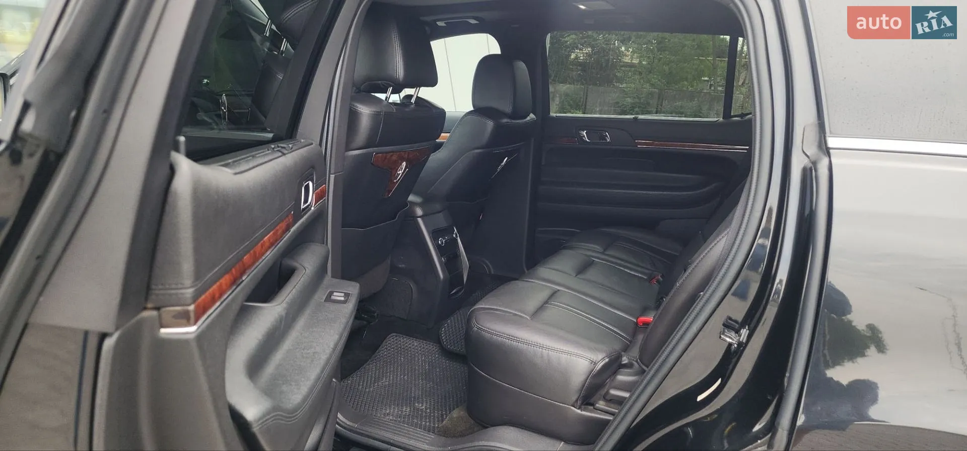 2015 Lincoln MKT - мініатюра 42