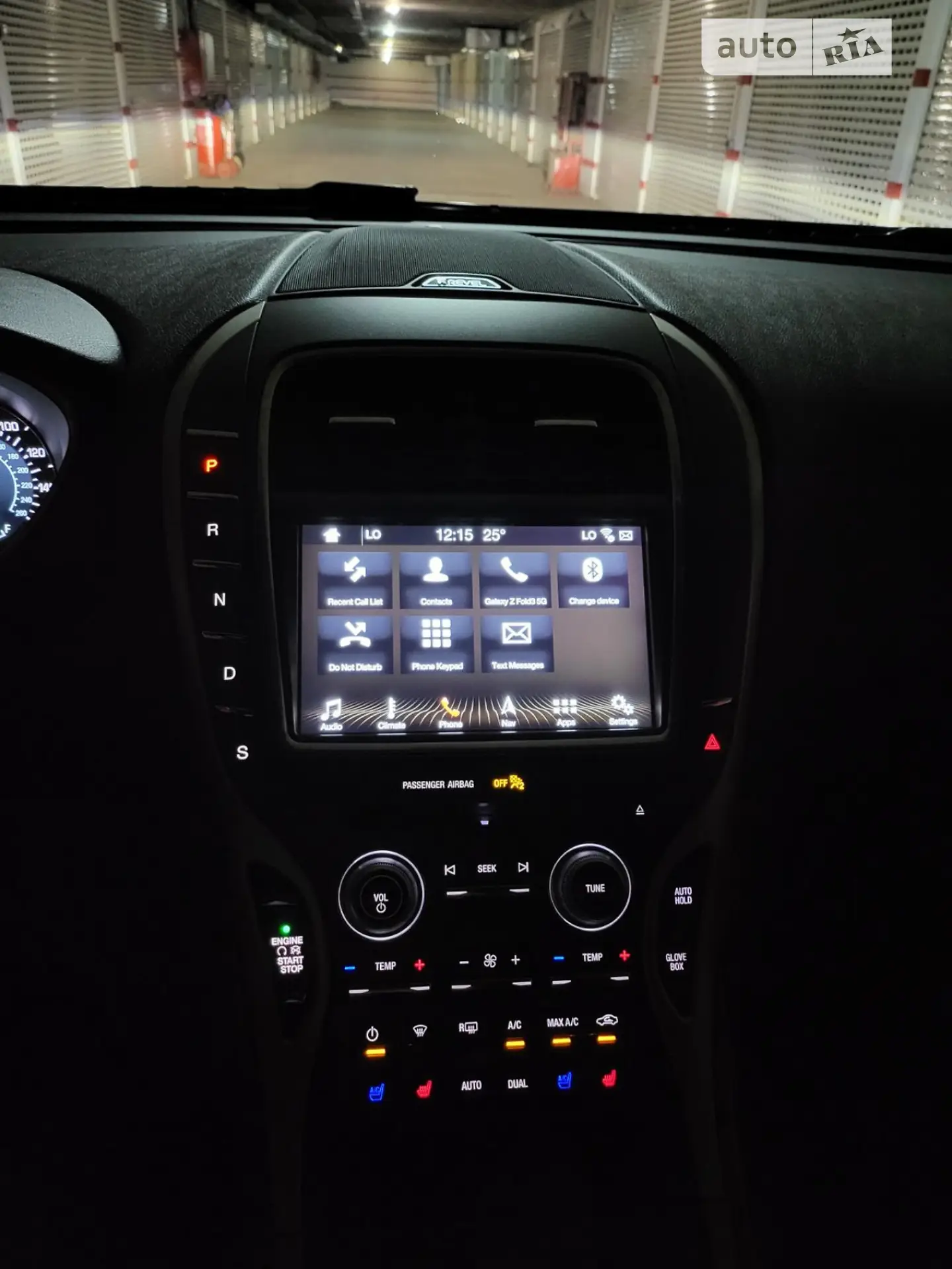 2017 Lincoln MKX - мініатюра 39
