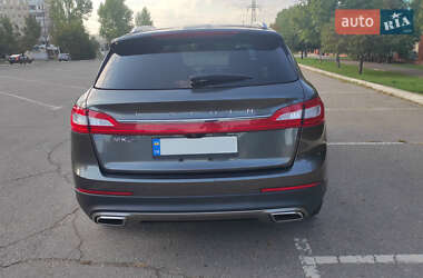 Внедорожник / Кроссовер Lincoln MKX 2017 в 