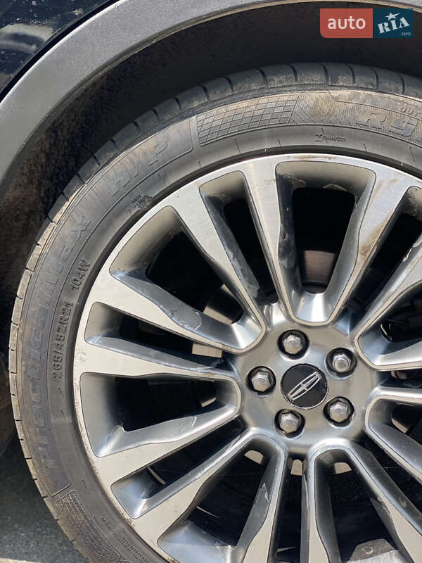 Внедорожник / Кроссовер Lincoln MKX 2016 в Хмельницком