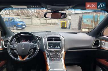 Внедорожник / Кроссовер Lincoln MKX 2015 в 