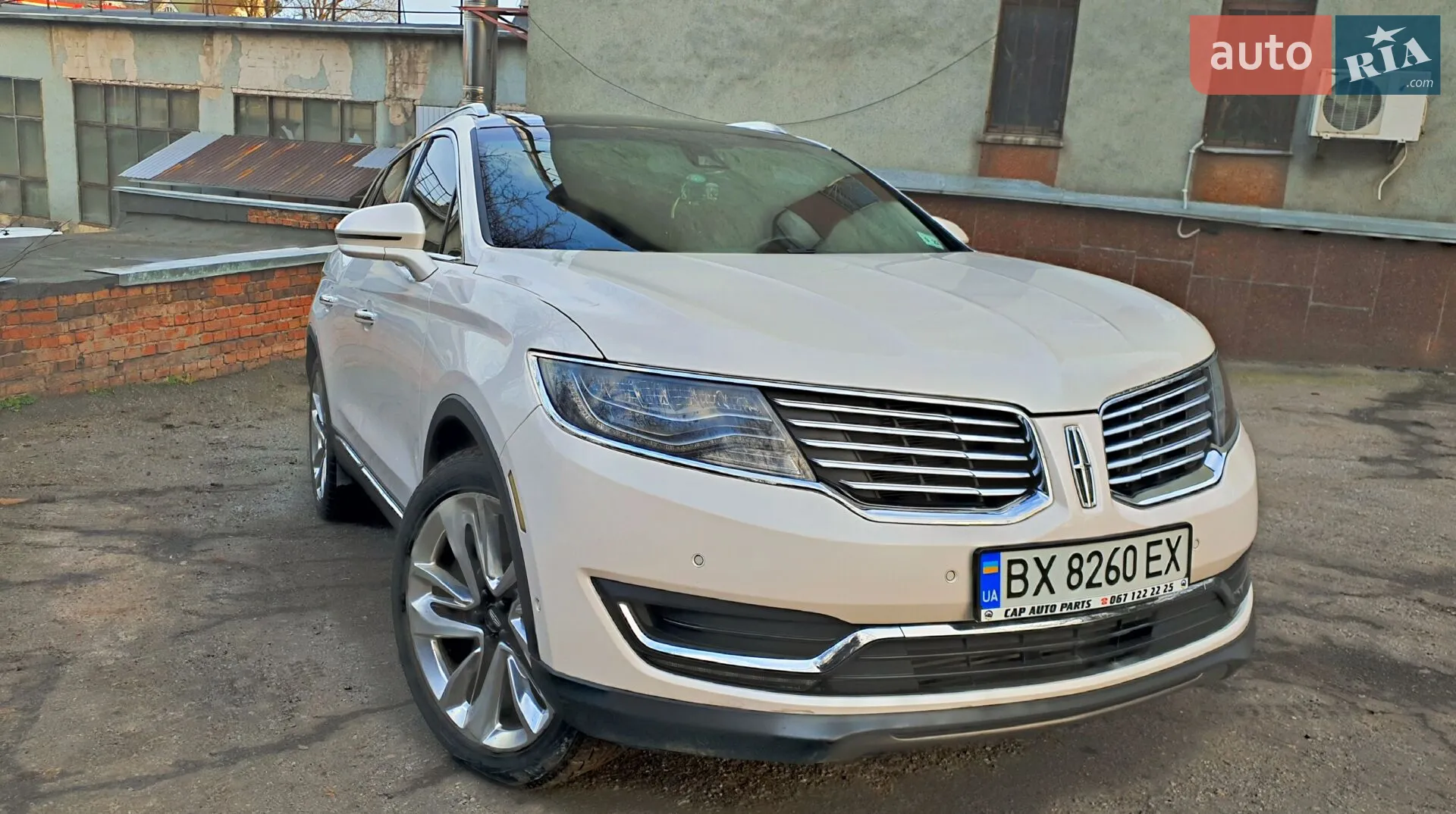 2017 Lincoln MKX - мініатюра 10