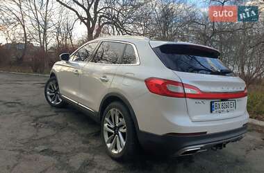 Внедорожник / Кроссовер Lincoln MKX 2017 в 
