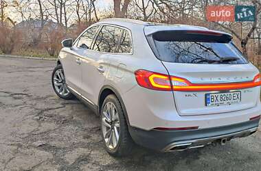 Внедорожник / Кроссовер Lincoln MKX 2017 в 