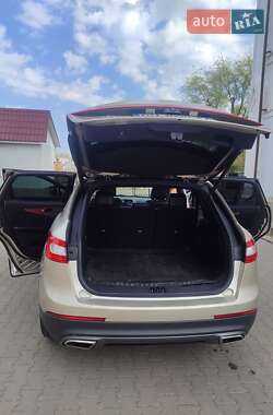 Внедорожник / Кроссовер Lincoln MKX 2017 в 