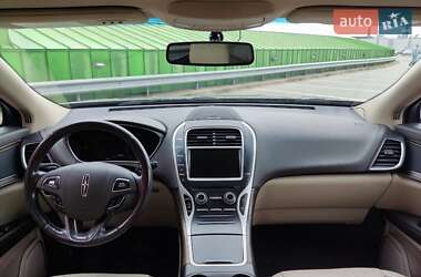 Внедорожник / Кроссовер Lincoln MKX 2016 в 