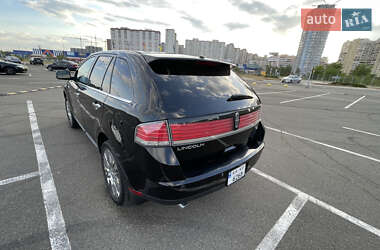 Внедорожник / Кроссовер Lincoln MKX 2007 в 