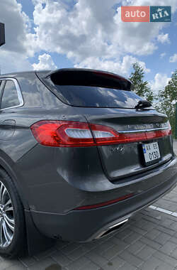 Внедорожник / Кроссовер Lincoln MKX 2018 в 