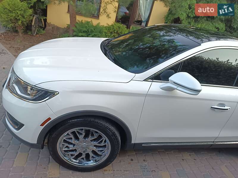 Позашляховик / Кросовер Lincoln MKX 2015 в Львові