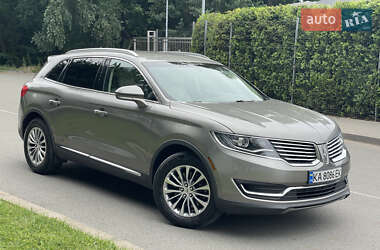 Внедорожник / Кроссовер Lincoln MKX 2015 в 