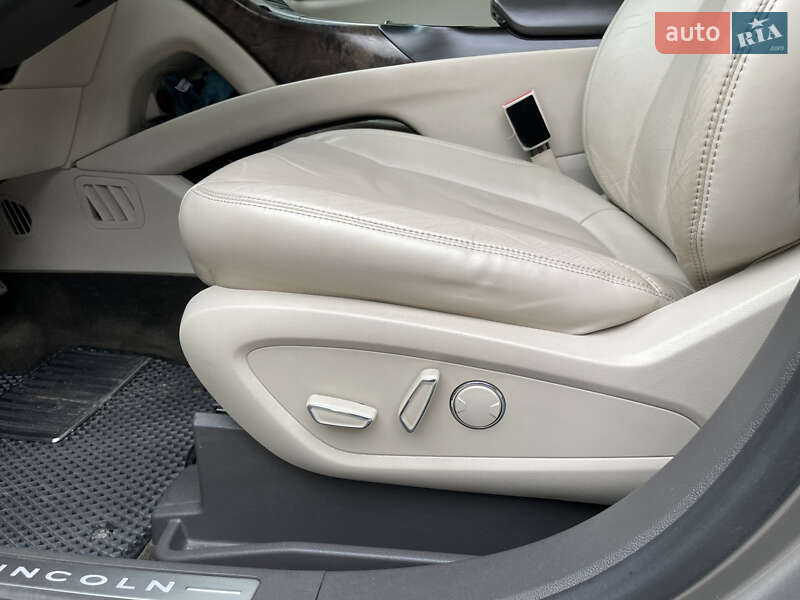 Внедорожник / Кроссовер Lincoln MKX 2015 в Киеве