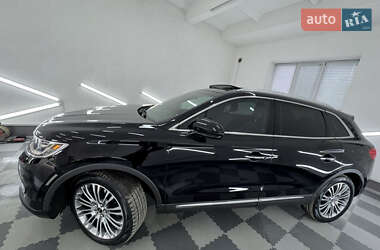 Внедорожник / Кроссовер Lincoln MKX 2015 в 