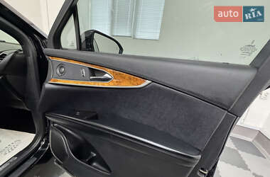 Внедорожник / Кроссовер Lincoln MKX 2015 в 