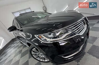 Внедорожник / Кроссовер Lincoln MKX 2015 в 