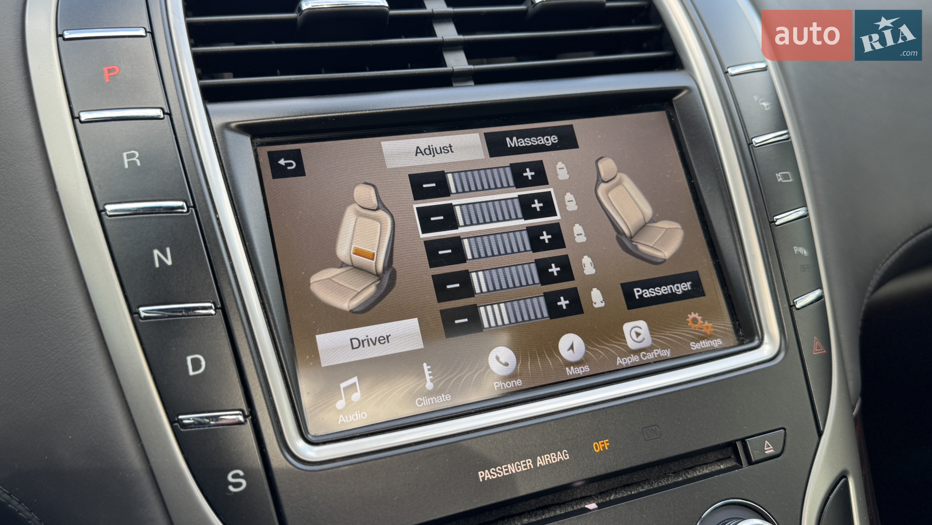 2016 Lincoln MKX - мініатюра 20