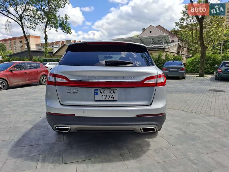 Внедорожник / Кроссовер Lincoln MKX 2017 в Ужгороде