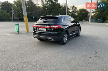 Внедорожник / Кроссовер Lincoln MKX 2016 в 
