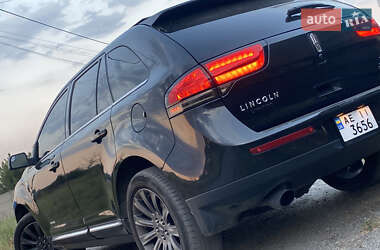 Внедорожник / Кроссовер Lincoln MKX 2011 в 