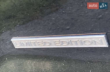 Внедорожник / Кроссовер Lincoln MKX 2011 в 