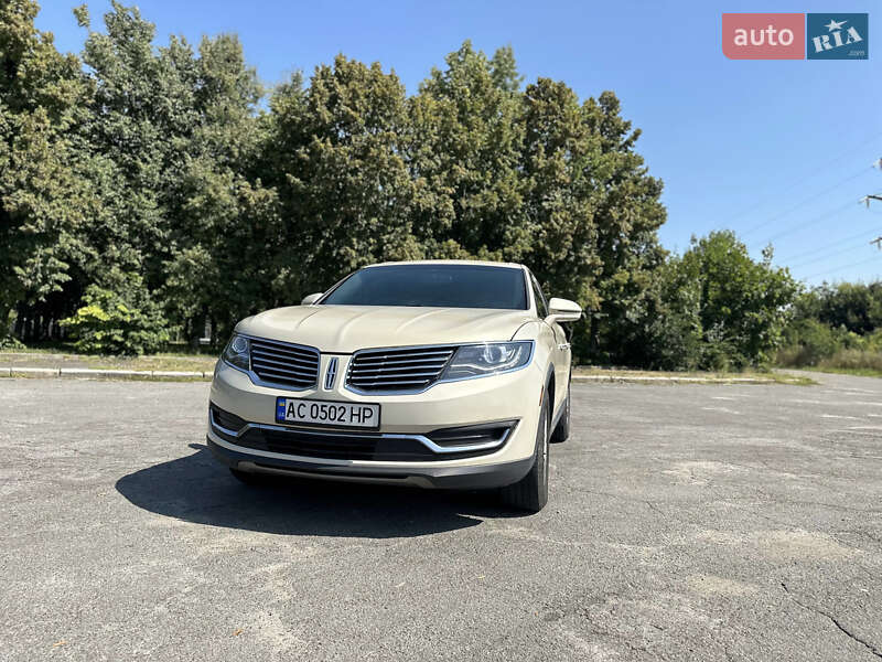 Внедорожник / Кроссовер Lincoln MKX 2015 в Владимире