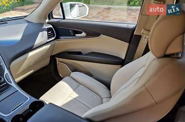 Внедорожник / Кроссовер Lincoln MKX 2018 в 