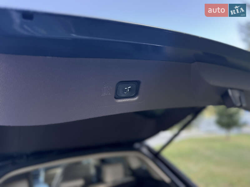 Внедорожник / Кроссовер Lincoln MKX 2015 в Черновцах