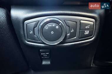 Внедорожник / Кроссовер Lincoln MKX 2016 в 