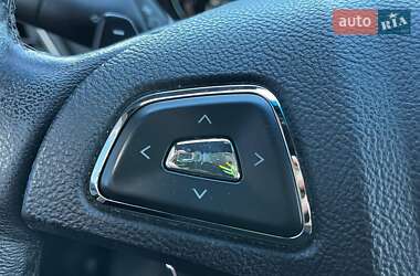 Внедорожник / Кроссовер Lincoln MKX 2016 в 