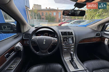 Внедорожник / Кроссовер Lincoln MKX 2012 в 
