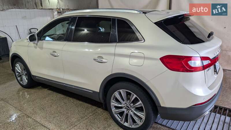 Позашляховик / Кросовер Lincoln MKX 2016 в Сумах